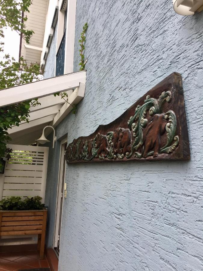 Blaues Haus Apartment Niederdorfelden Luaran gambar