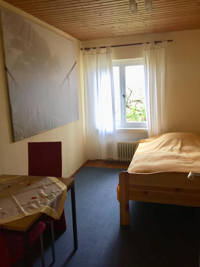 Blaues Haus Apartment Niederdorfelden Luaran gambar